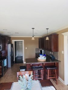 Airborne Crash Pad - Kitchen